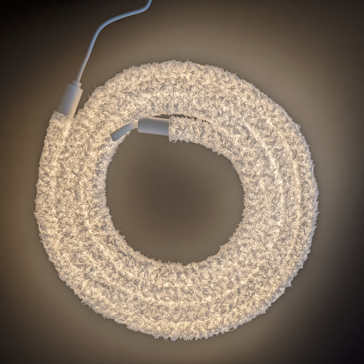 Luz Macia LED 360 Flexible Rope Plush Light CCT image 3
