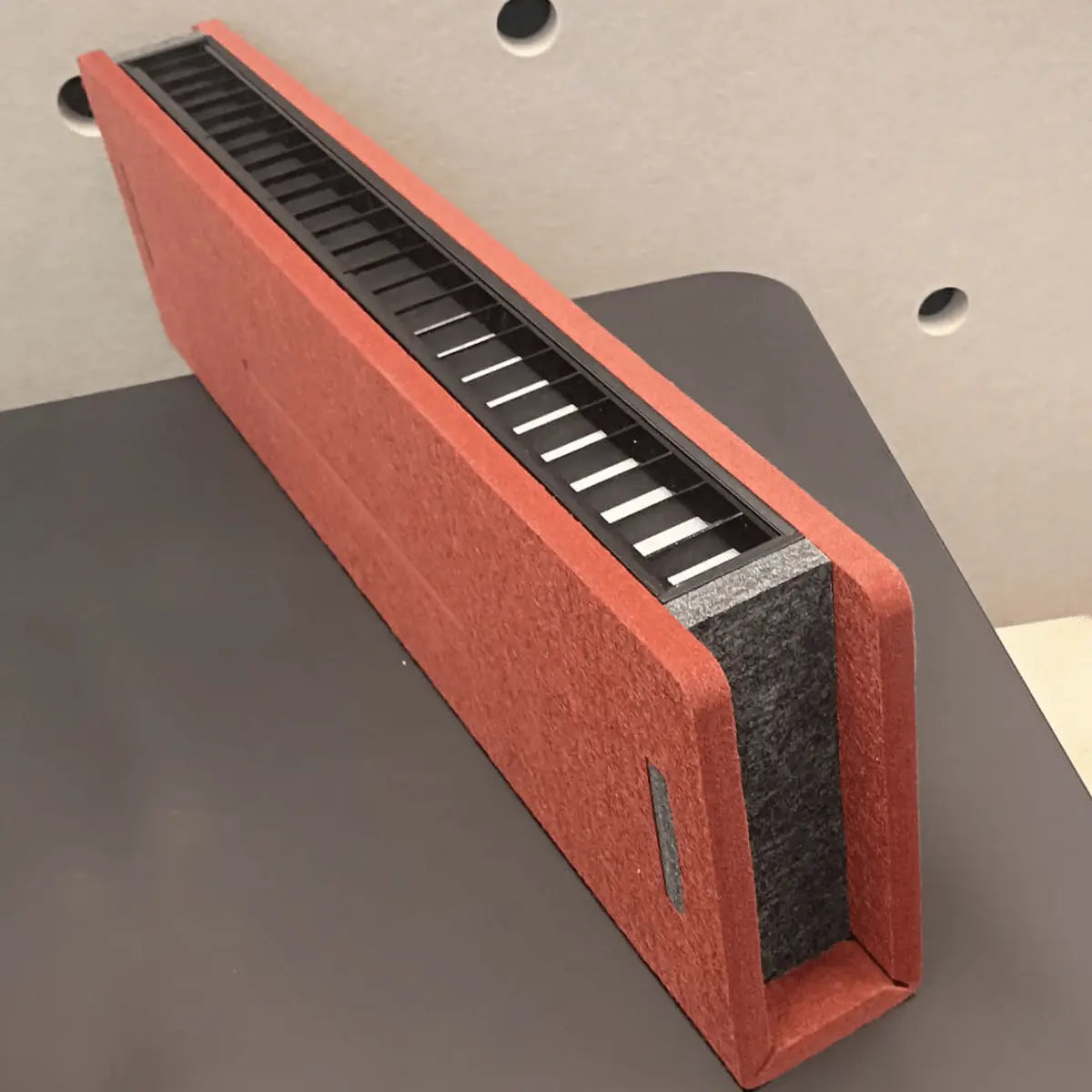 Acoustic Linear Lighting