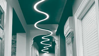 A wiggle light flowing down a commerical hallway.
