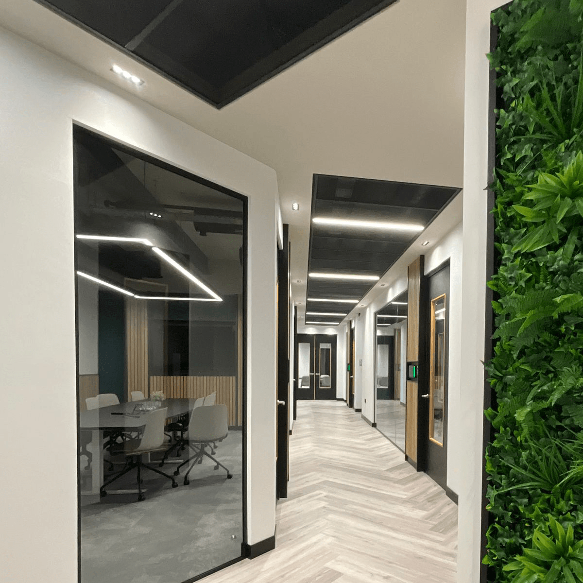 PROLine Linear LED Light Opal Suspended | Surface in White | Black image 8